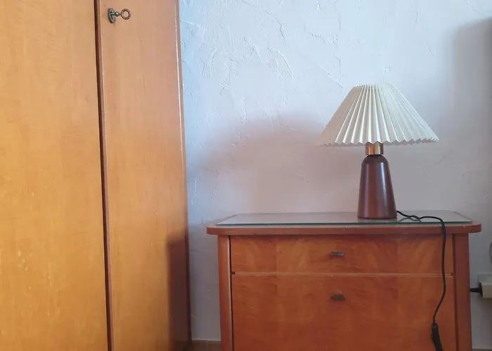 Detached House With Garden *